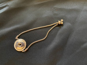 DST Button Bracelet
